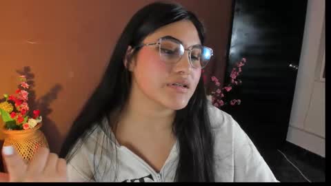 Ivy 3 online show from 2, 12, 2025