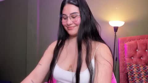 Ivy 3 online show from 3, 12, 2025