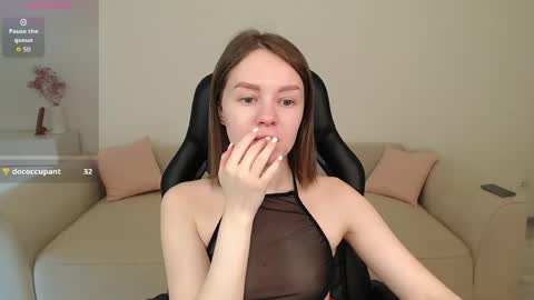Snapshot of _little_sunshine_ chatting on 12, 5, 2026 My name is lina Lush is activePrivate is Open online show from 12, 5, 2026