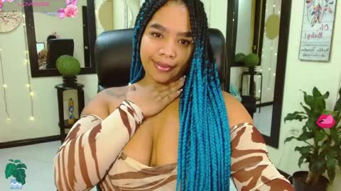 Hi guys I am Camila  online show from 21, 10, 2025