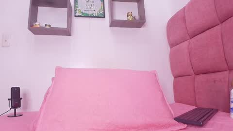 Lorrayne online show from 26, 2, 2025