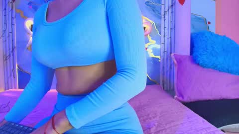 Lorrayne online show from 26, 2, 2026