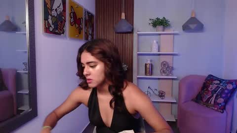Lucy online show from 19, 5, 2026