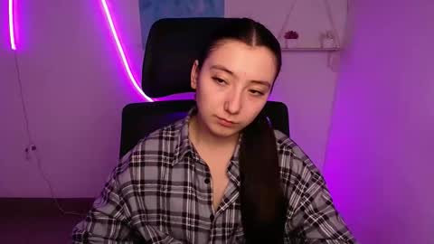 Snapshot of _luna_moon__ chatting on 13, 10, 2025 Luna online show from 13, 10, 2025