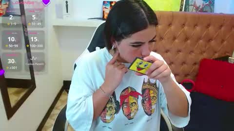 luna torres online show from 28, 11, 2025