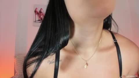 _luuciana_ online show from 10, 6, 2026
