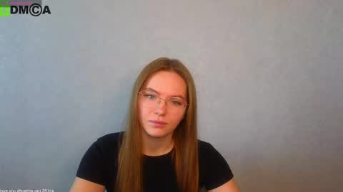 Snapshot of _lysafeta_ chatting on 19, 2, 2025 Welcome guys  Pleasure to see you all here  My name is Lysafeta and MichaelaTip menu is active Private is open  online show from 19, 2, 2025