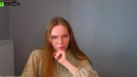 Snapshot of _lysafeta_ chatting on 26, 2, 2025 Welcome guys  Pleasure to see you all here  My name is Lysafeta and MichaelaTip menu is active Private is open  online show from 26, 2, 2025