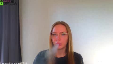 Snapshot of _lysafeta_ chatting on 3, 10, 2025 Welcome guys  Pleasure to see you all here  My name is Lysafeta and MichaelaTip menu is active Private is open  online show from 3, 10, 2025