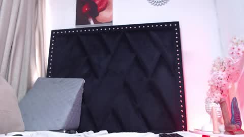 _marcela__ online show from 9, 3, 2025