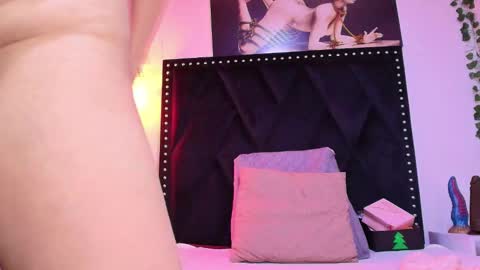 _marcela__ online show from 16, 2, 2026