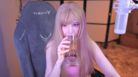 Mariko online show from 12, 10, 2025