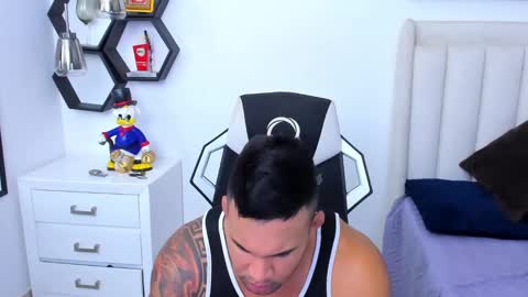 _matthew_santos_ online show from 18, 1, 2025