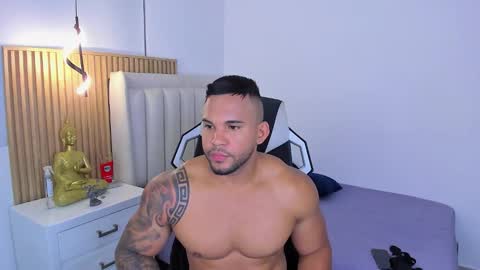 _matthew_santos_ online show from 18, 3, 2026