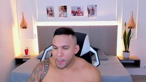 Snapshot of _matthew_santos_ chatting on 5, 7, 2026 _matthew_santos_ online show from 5, 7, 2026