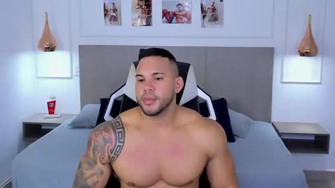 Snapshot of _matthew_santos_ chatting on 15, 7, 2026 _matthew_santos_ online show from 15, 7, 2026