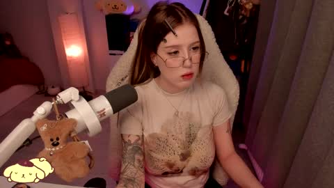 Snapshot of _meowmiko__ chatting on 13, 5, 2026 miko3 online show from 13, 5, 2026