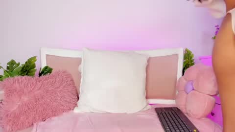 Snapshot of _mia_sweett1 chatting on 11, 7, 2026 mia online show from 11, 7, 2026