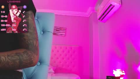 Snapshot of _miia_sweet chatting on 18, 12, 2025 Paula online show from 18, 12, 2025