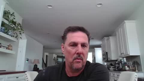 Snapshot of _mike_likes chatting on 25, 4, 2026 Mike online show from 25, 4, 2026