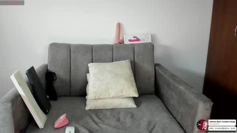 Mila online show from 4, 12, 2024