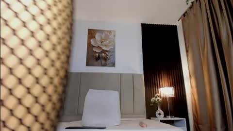 Snapshot of _mila_dyva chatting on 28, 4, 2026 _mila_dyva online show from 28, 4, 2026