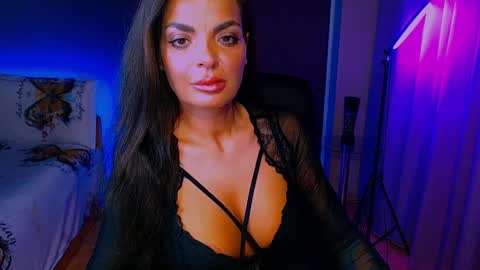 Snapshot of _milani_ chatting on 20, 5, 2026 Milani online show from 20, 5, 2026