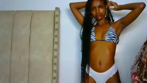 Mimi online show from 8, 2, 2026