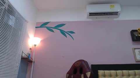 Hinata 3 online show from 10, 3, 2025