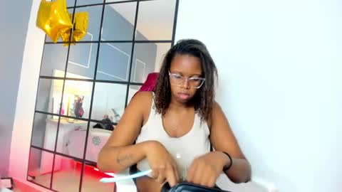 _miss_khaleesi_ online show from 10, 7, 2026