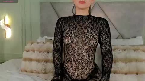 kimberley cruz online show from 2, 10, 2025