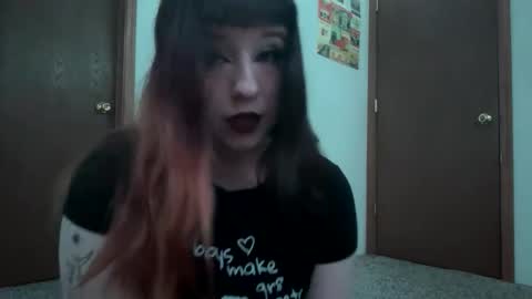 Snapshot of _miss_marie_ chatting on 18, 11, 2025 _miss_marie_ online show from 18, 11, 2025