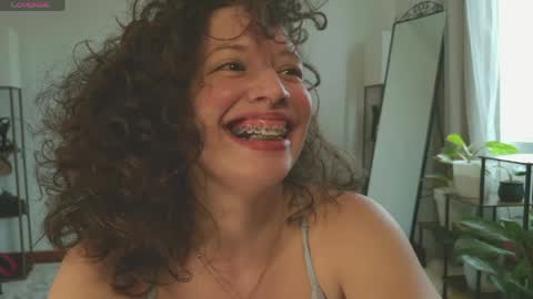 Snapshot of _missmariaa_ chatting on 16, 5, 2026 Mara Independent model online show from 16, 5, 2026