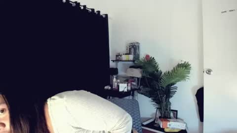 Angel online show from 23, 4, 2026