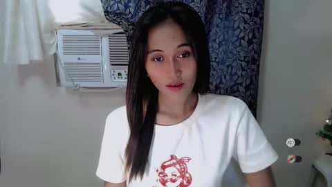 Snapshot of _nakedsabrina chatting on 17, 10, 2025 jenny claire online show from 17, 10, 2025