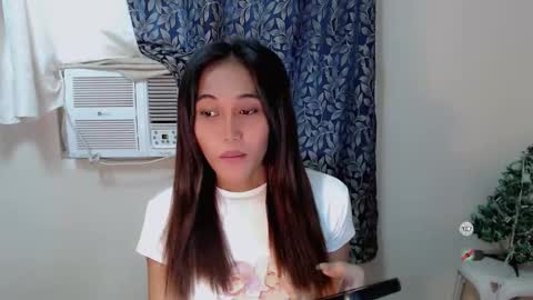 Snapshot of _nakedsabrina chatting on 20, 10, 2025 jenny claire online show from 20, 10, 2025