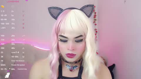 _natsuki online show from 14, 12, 2024