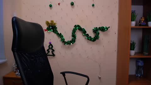 Nica online show from 18, 12, 2024