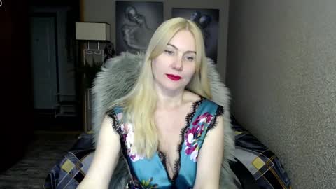 Donella    online show from 10, 3, 2025