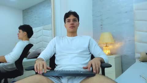 Noah Heyden online show from 22, 1, 2025