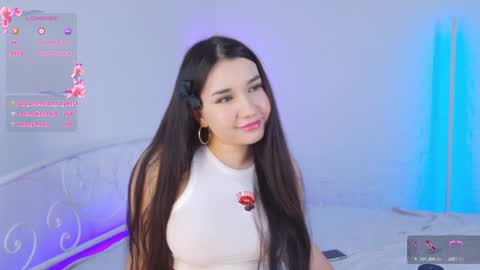 Vivian online show from 7, 12, 2024