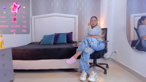  peach1  online show from 16, 9, 2025