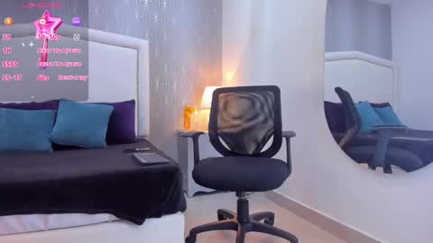  peach1  online show from 22, 9, 2025