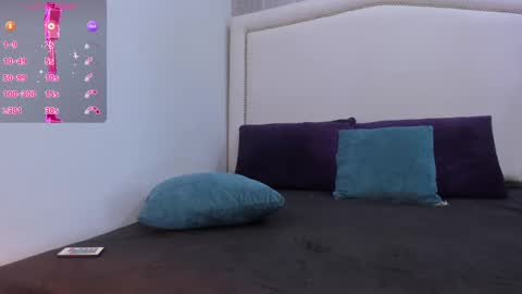  peach1  online show from 25, 9, 2025