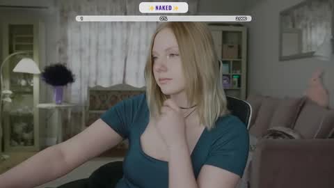 Snapshot of _penisflytrap_ chatting on 12, 5, 2026 Viktoria online show from 12, 5, 2026