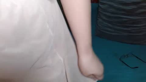 Snapshot of _pinayglamourbum_143xxx_ chatting on 6, 5, 2026 Pinaylovelybum online show from 6, 5, 2026