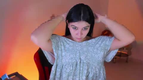 Stefany online show from 28, 9, 2025