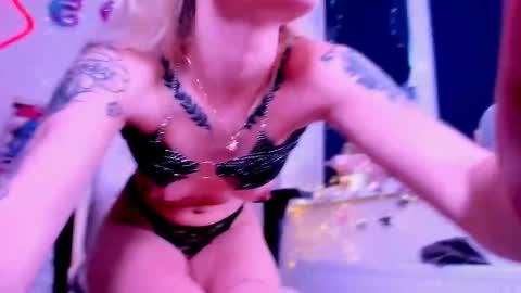 Snapshot of _ravena chatting on 3, 2, 2025 _ravena online show from 3, 2, 2025