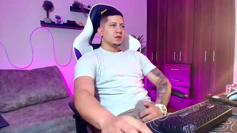 Roberto online show from 2, 3, 2025