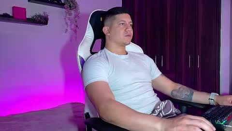 Roberto online show from 20, 10, 2025